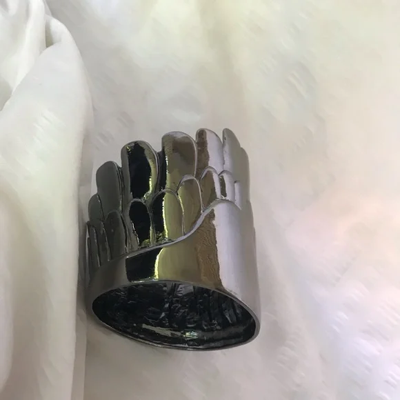 3 for $30 ❤️ 1st in - 1st get Sale Item!!!! LOTUS MENDES BANGLE Angel Wing - Picture 2 of 13